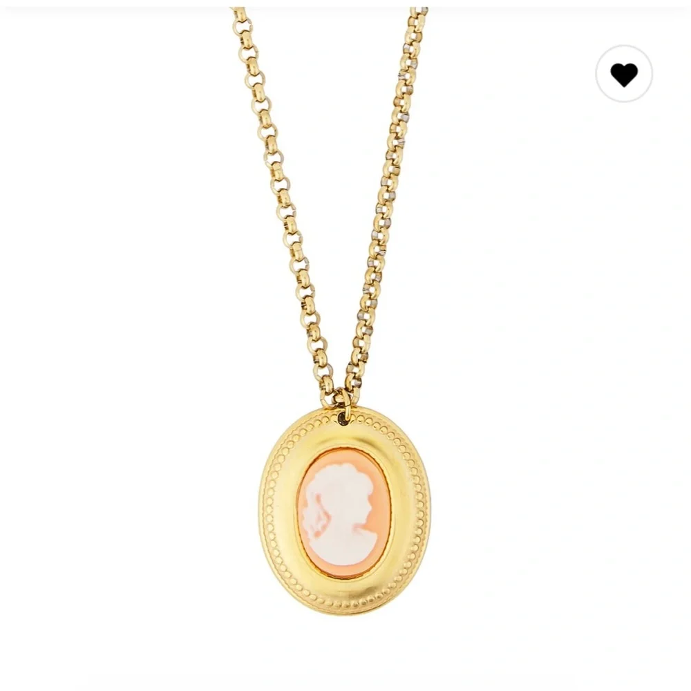 NWT Revolve “Eloise Necklace” in Gold by “petit moments” - Picture 2 of 4